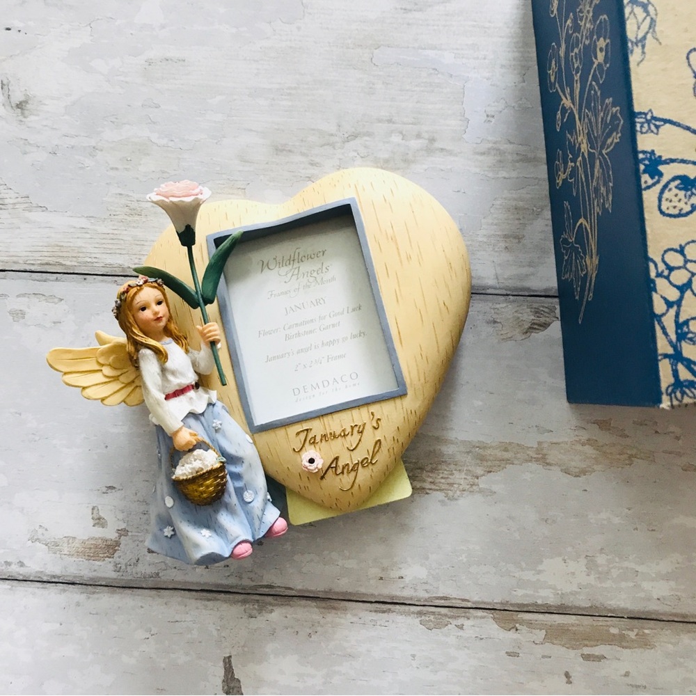 Demdaco Wildflower Angel - January Angel Frame